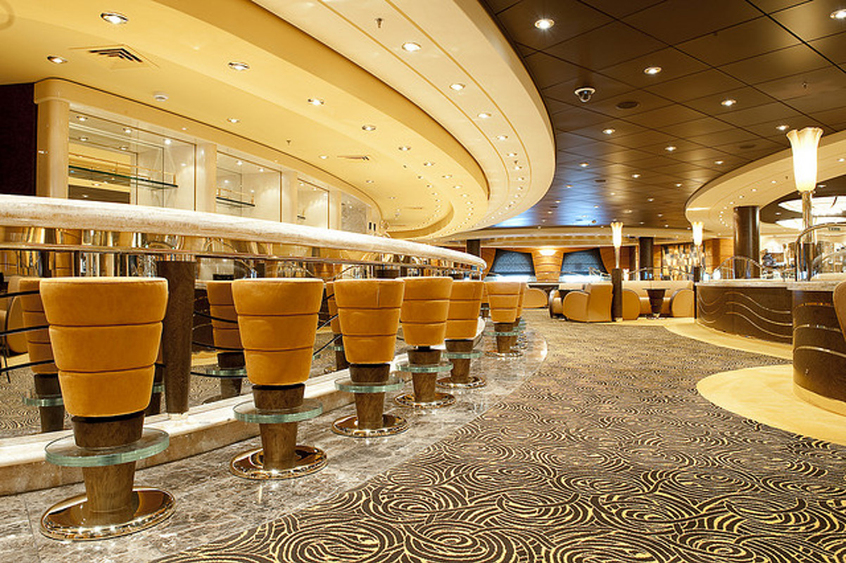 msc cruises musica class topiazo bar.jpg