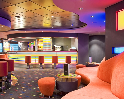 MSC Cruises MSC Fantasia Manhatten Jazz Bar 0.jpg