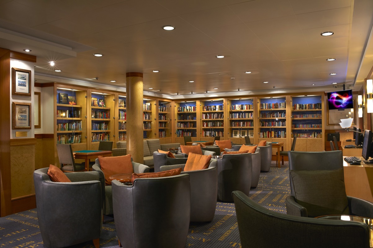 NCL Norwegian Gem The Library.jpeg
