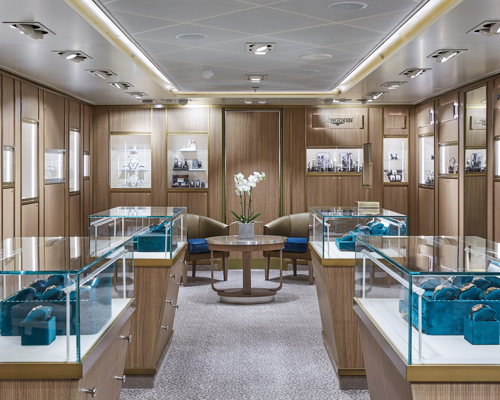 Silversea Cruises Silver Dawn Boutique 3.jpg