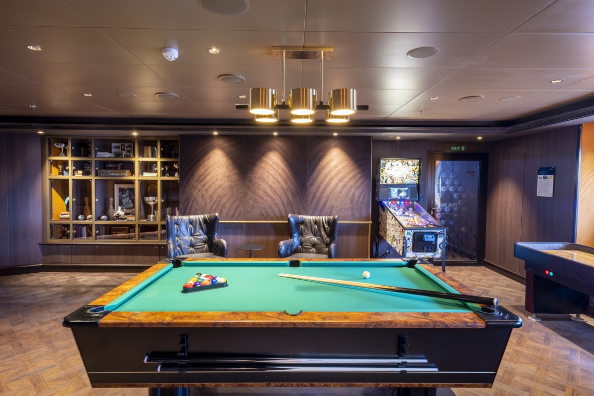 MSC Cruises MSC Seashore Pool Room 2.jpg