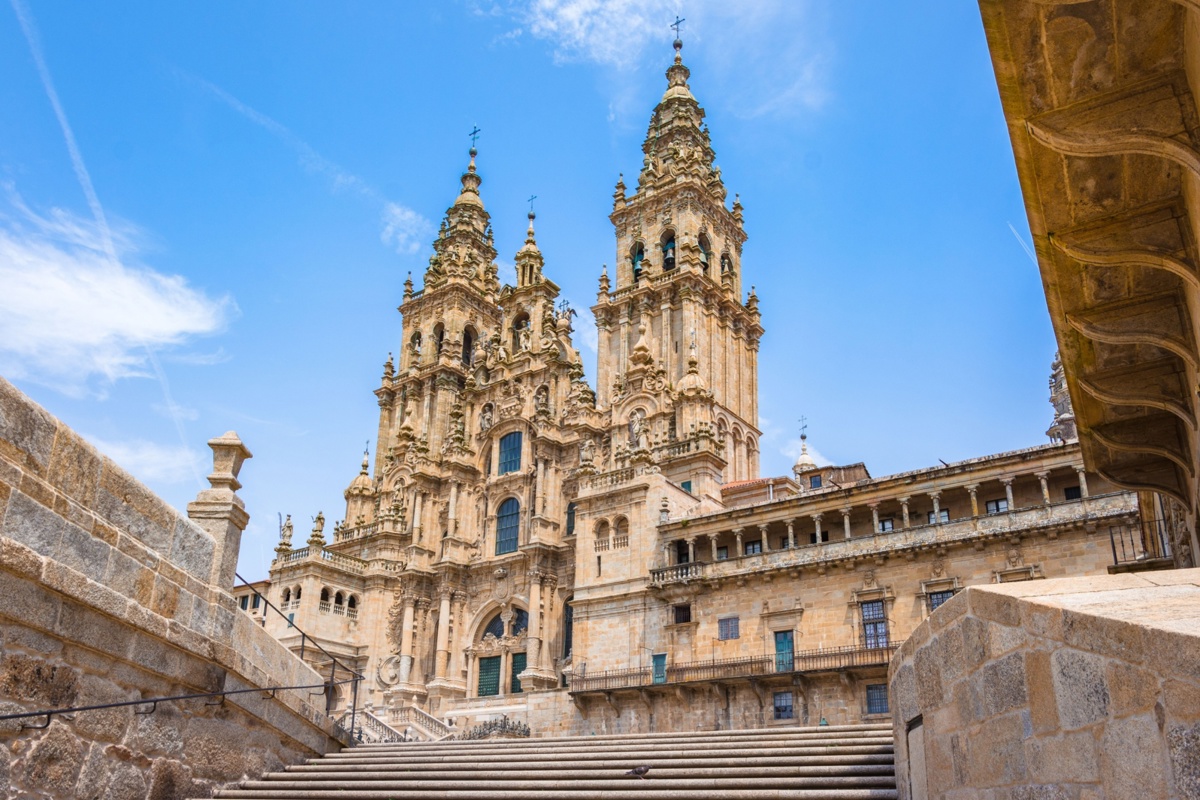 Shutterstock 2203915515 Santiago De Compostela Spain