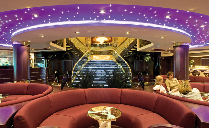 La Cantinella Lounge & Wine Bar