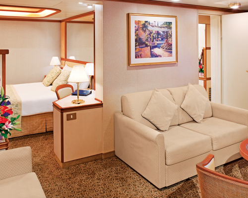 Princess Cruises Caribbean Princess Family Suite.png