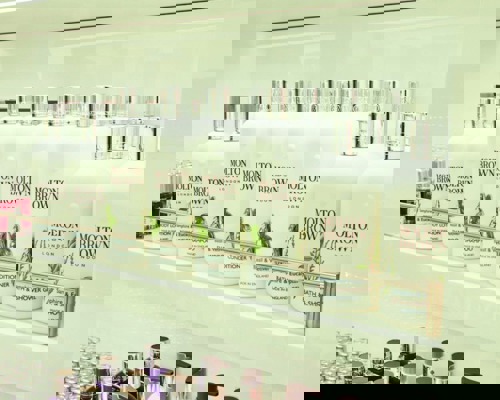 Seabourn Seabourn Encore Shops.jpg