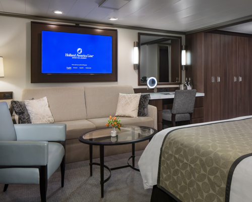 Holland America Nieuw Amsterdam Signature Suite 1.jpg