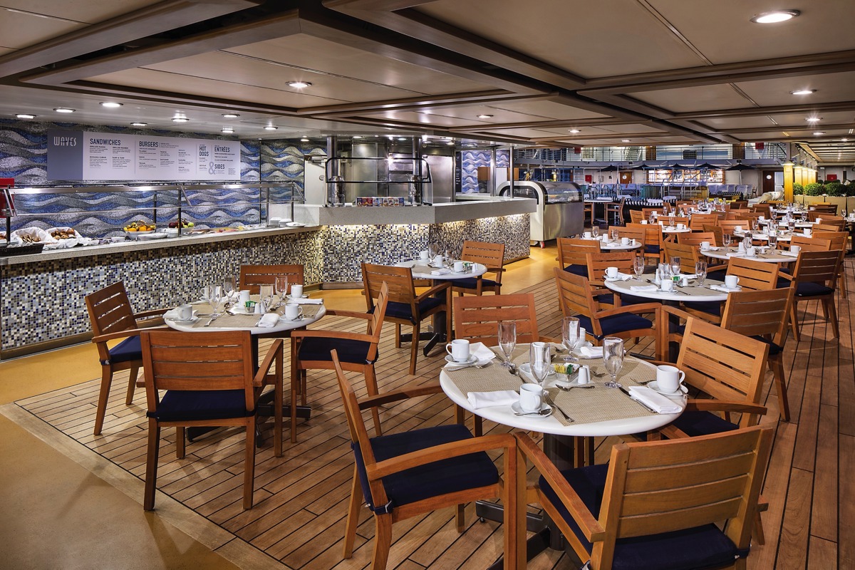 Oceania Cruises Waves Grill 1.jpg