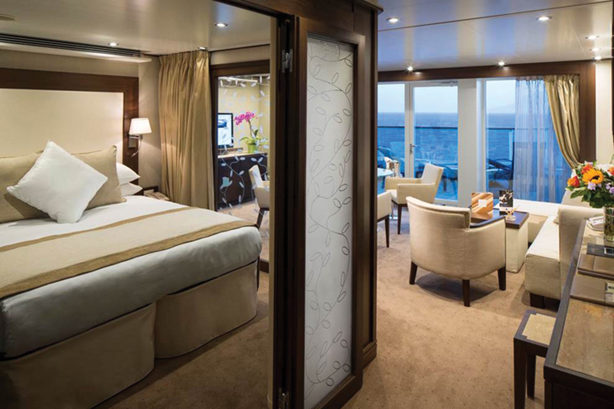 Seabourn Seabourn Odyssey Accommodation Penthouse Spa Suite.jpg