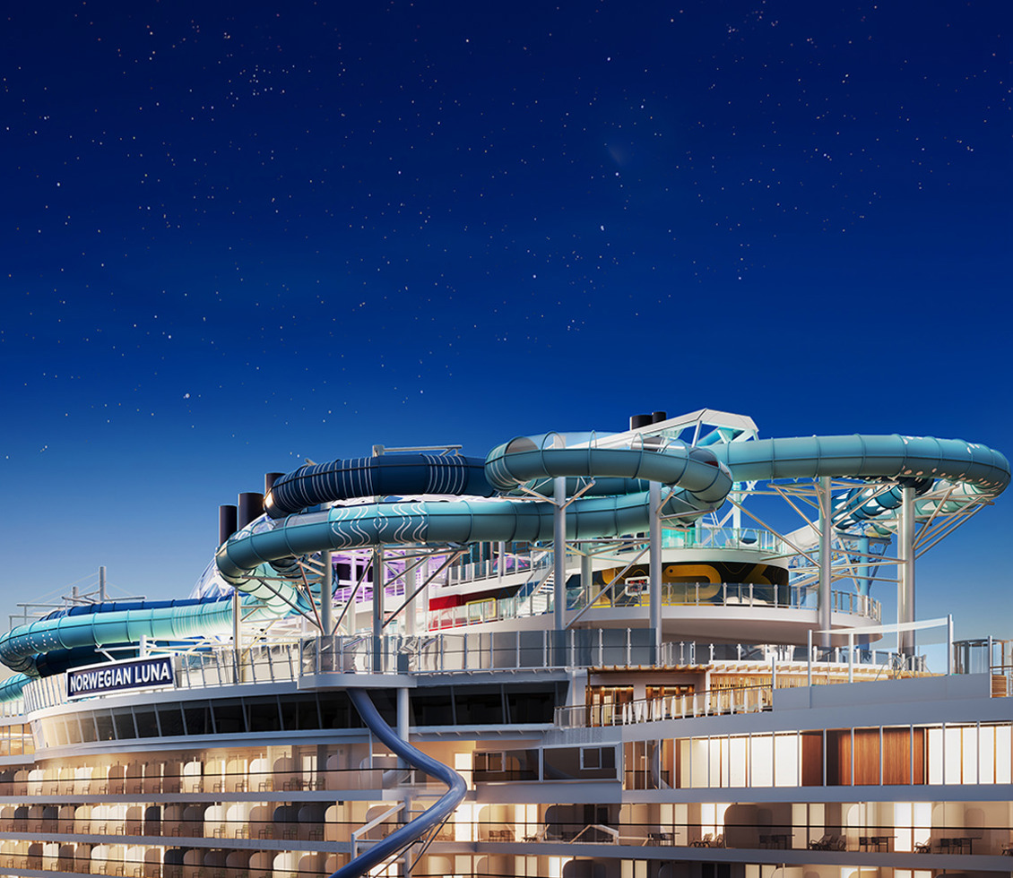 Norwegian Luna Aqua Slidecoaster 