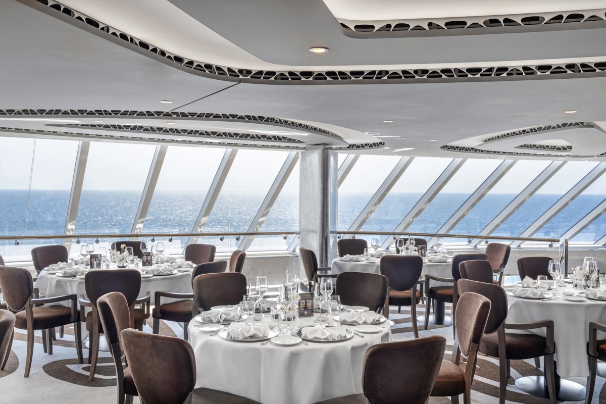 MSC Cruises MSC Seashore MSC Yacht Club Restaurant 2.jpg