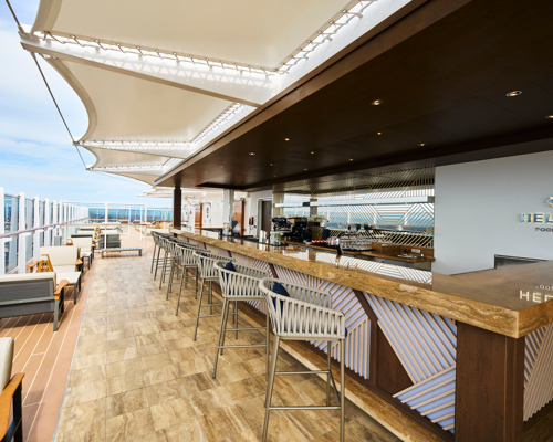 EXPLORA I HELIOS POOL AND BAR 03