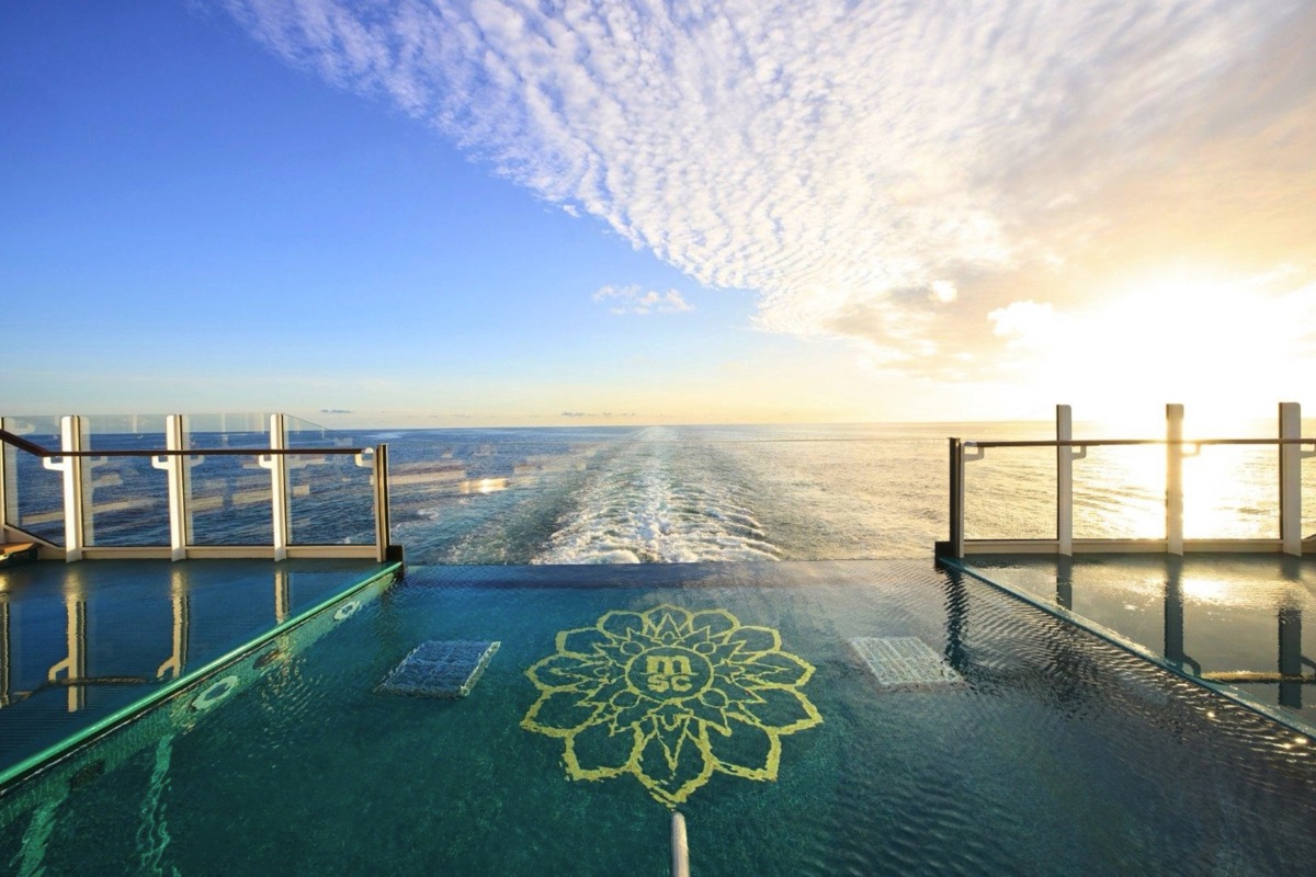 Explora Journeys Explora Iii Astern Pool & Bar 5