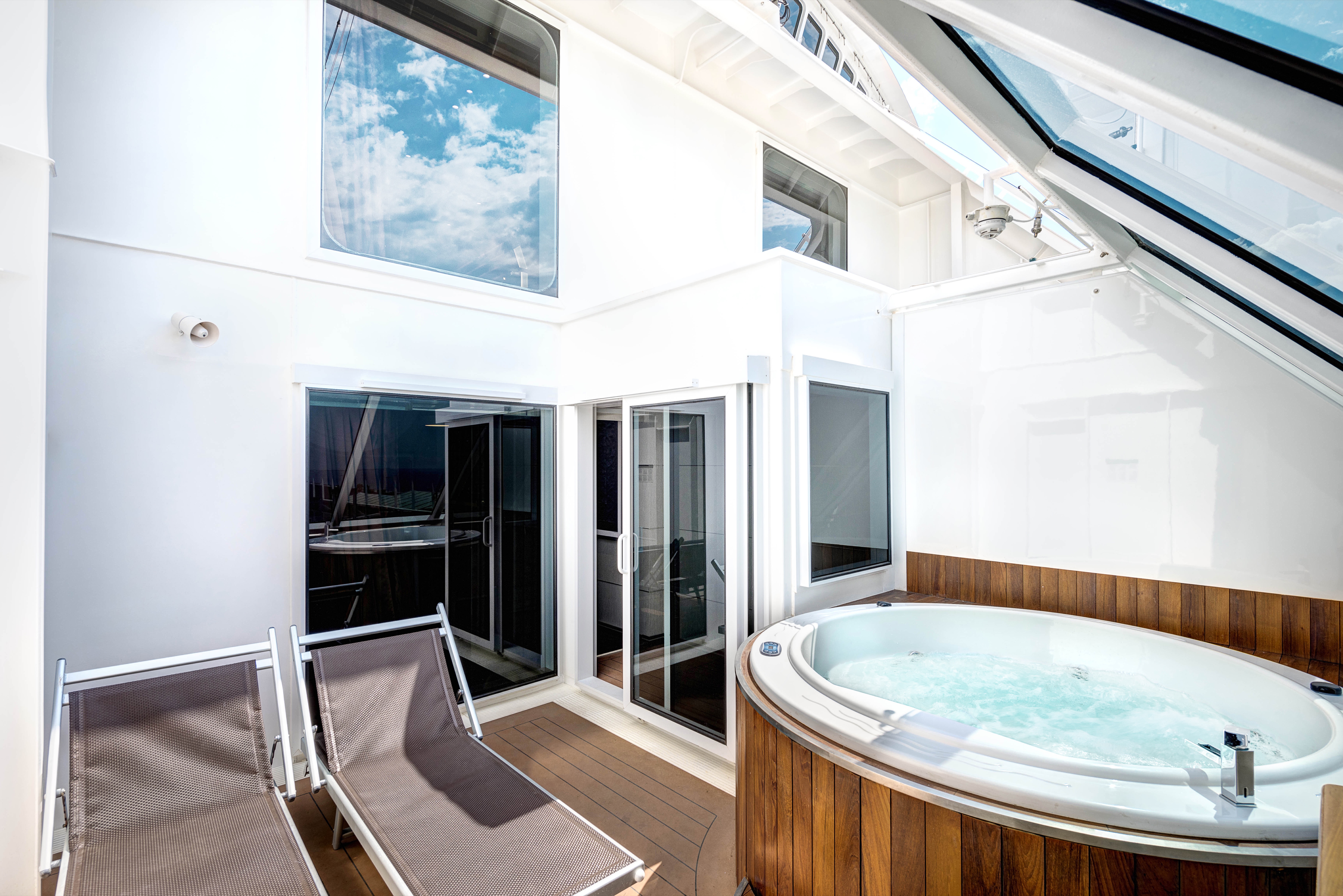 MSC Yacht Club Duplex Suite with Whirlpool