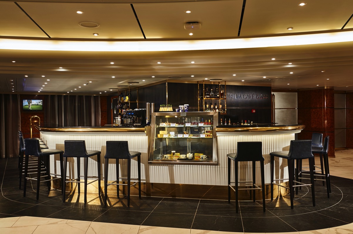 NCL Norwegian Sun Atrium Café & Bar.jpeg