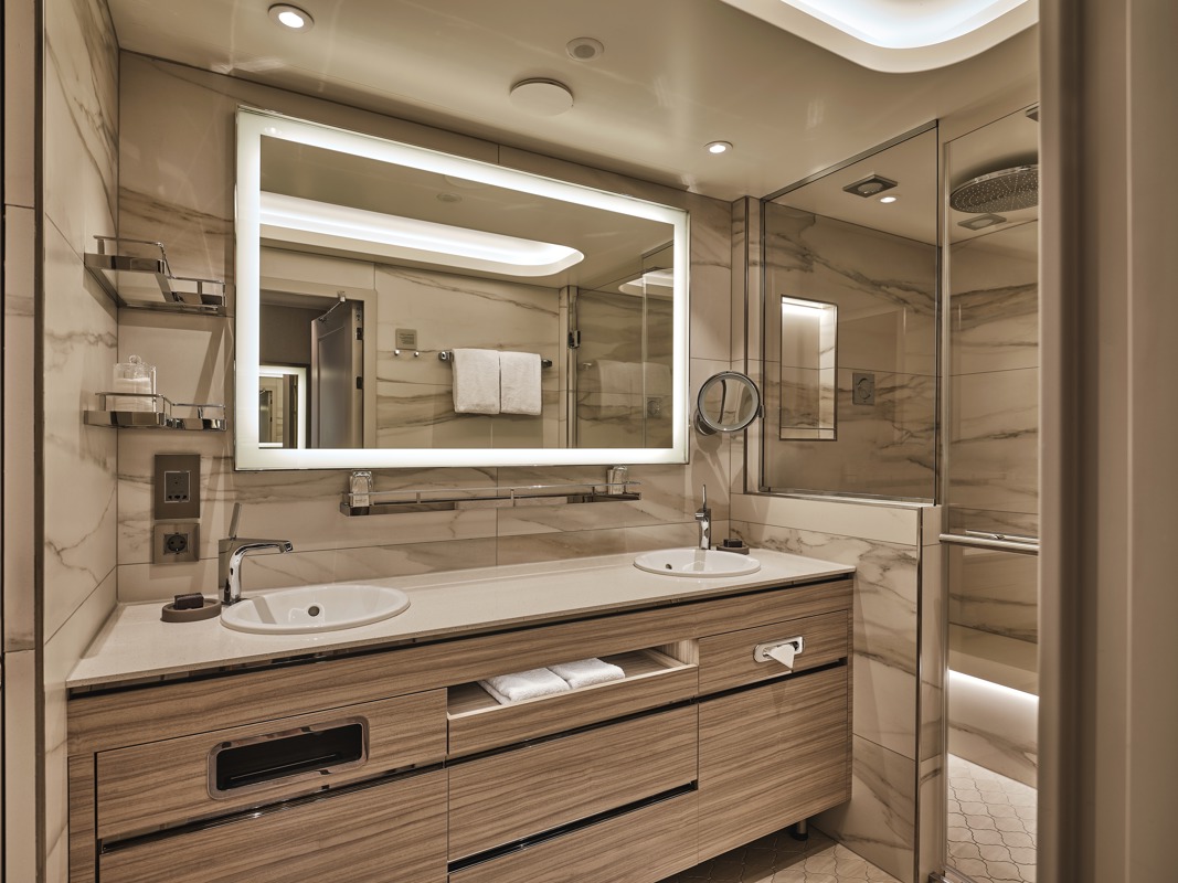 Silversea Cruises Silver Endeavour Silver Suite 1.jpg