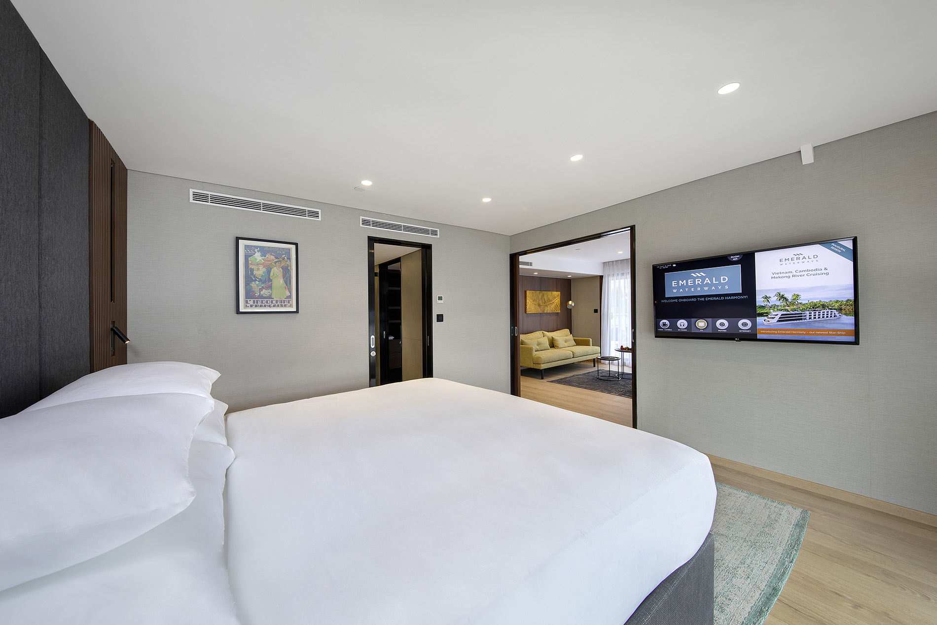 Owner's One-Bedroom Suite - Deck 4