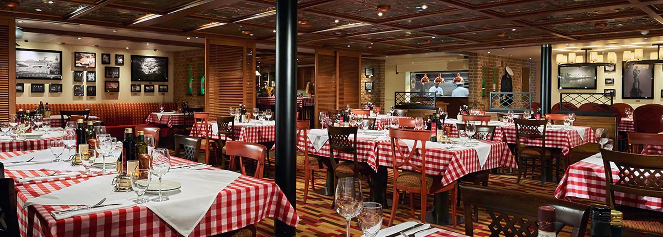 Carnival Cruise Lines Carnival Jubilee Cucina Del Capitano 1.jpg