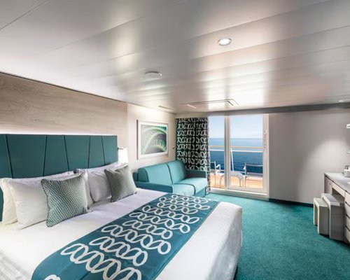 MSC Cruises MSC Euribia Premium Suite Aurea.jpg