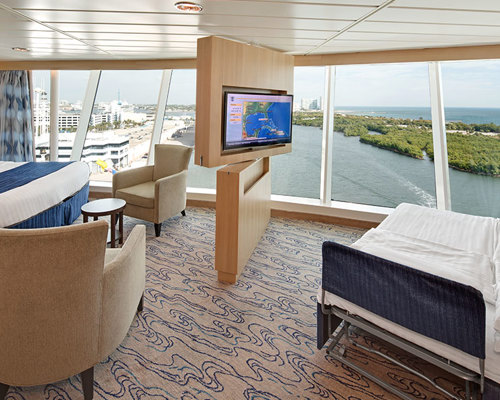 RCI Freedom of the Seas Ocean View Panoramic Suite.jpeg