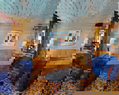 RCI Freedom of the Seas Grand Suite 1 Bedroom.jpeg