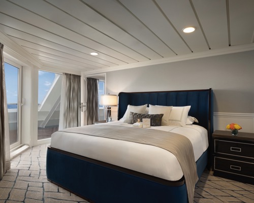 Oceania Cruises R-Class Owner's Suite 4.jpg