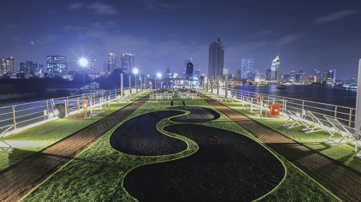 Emerald Waterways - Emerald Harmony - Sun Deck _20_.jpg