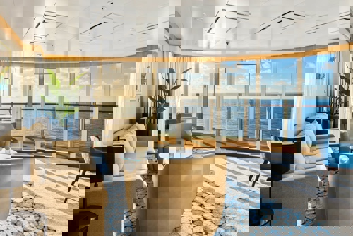 Spacious AquaTheater Suite Large Balcony - 2 Bedrooms