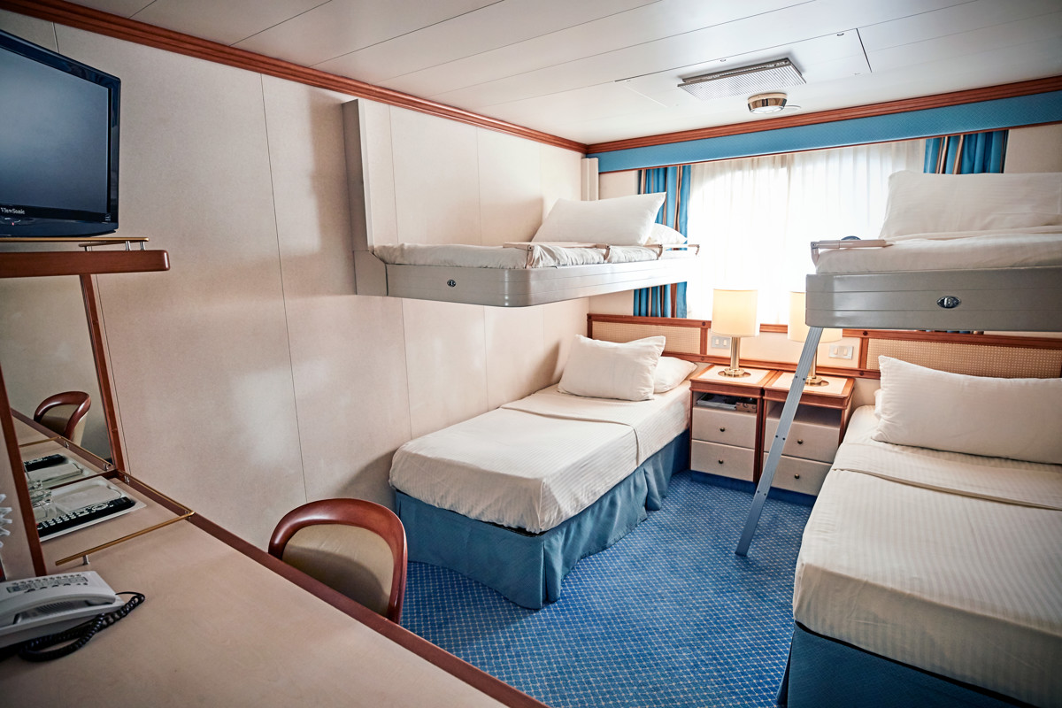 Princess Cruises Caribbean Princess Oceanview 4 Berth.jpg