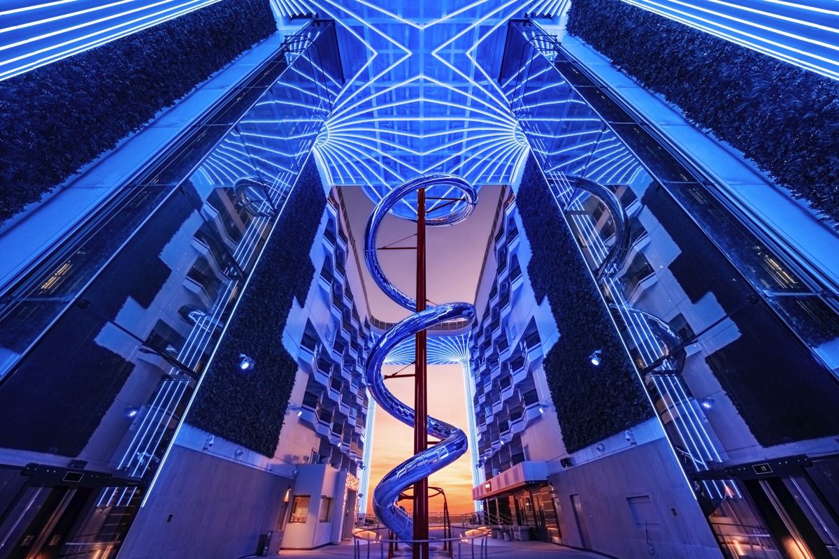 MSC Cruises MSC World Europa The Venom Drop @ The Spiral 1.jpg