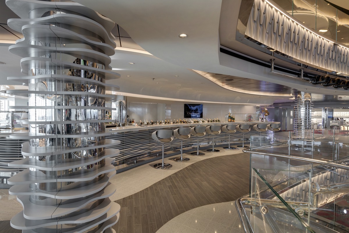 MSC Seaside MSC Seaside Venchi Champagne Bar 1.jpg
