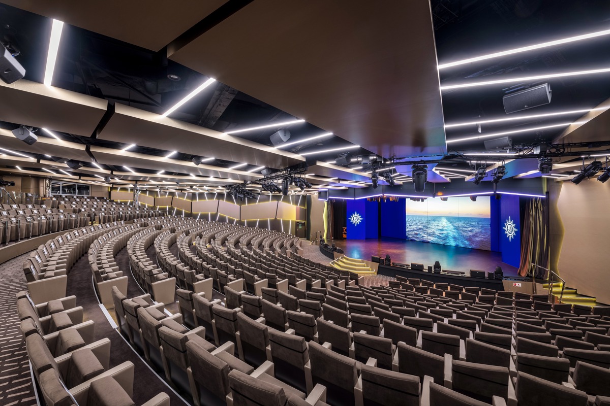 MSC Cruises MSC Virtuosa MSC Theatre 1.jpg
