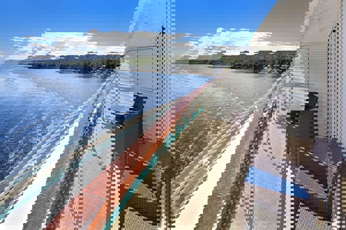 RCI Radiance of the Seas Owner's Suite 2 Bedroom 0.jpg