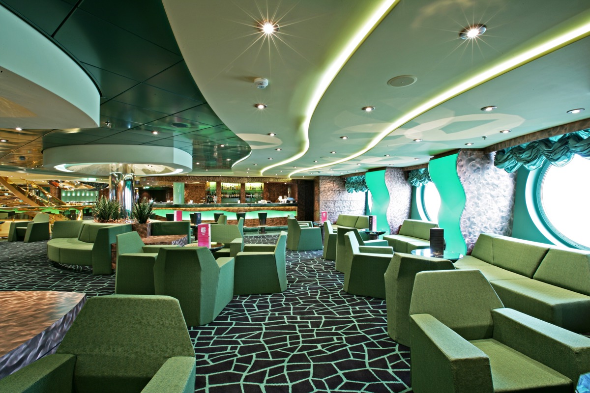 MSC Cruises MSC Fantasia Le Vele Cocktil Bar 1.jpg