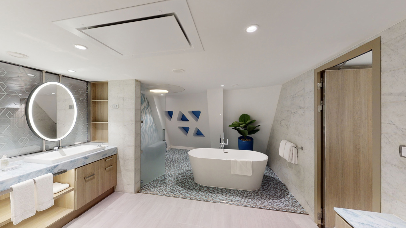 RCI Wonder of the Seas Royal Loft Suite 6.jpeg