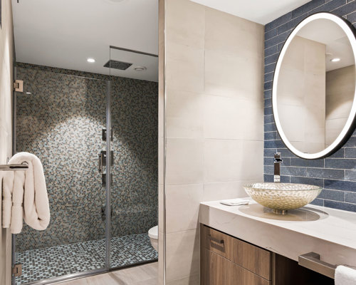 RCI Wonder of the Seas Royal Loft Suite 8.jpeg