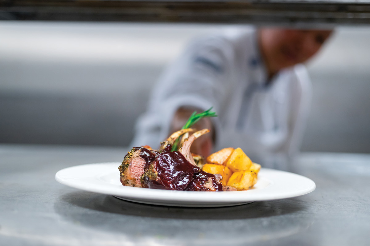 RCI Symphony of the Seas Coastal Kitchen 1.jpg