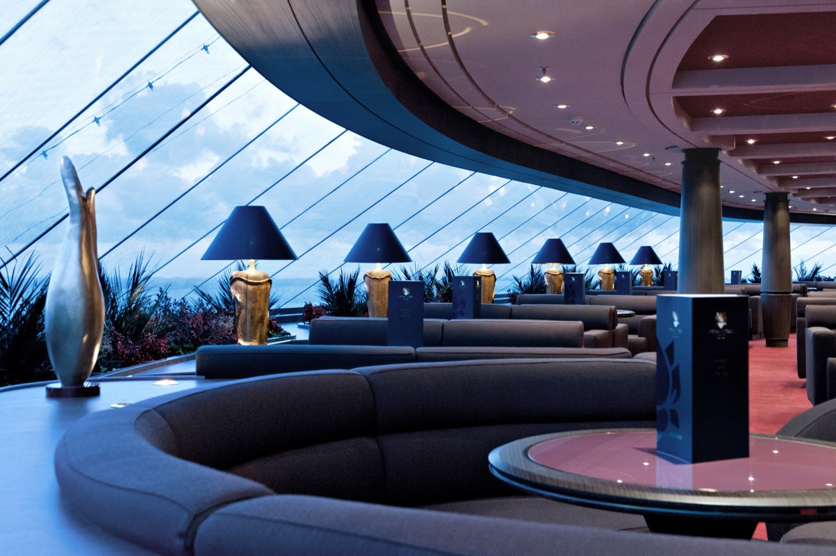 MSC Cruises MSC Divina Top Sail Lounge 0.jpg