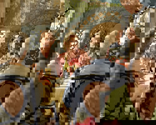 Princess Cruises Royal Class Interior sabatinis 3.jpg