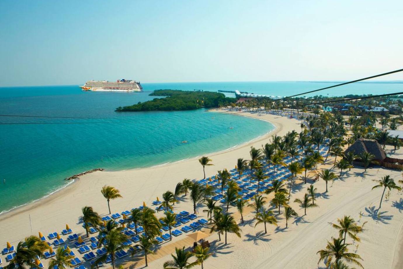 Harvest Caye Beach