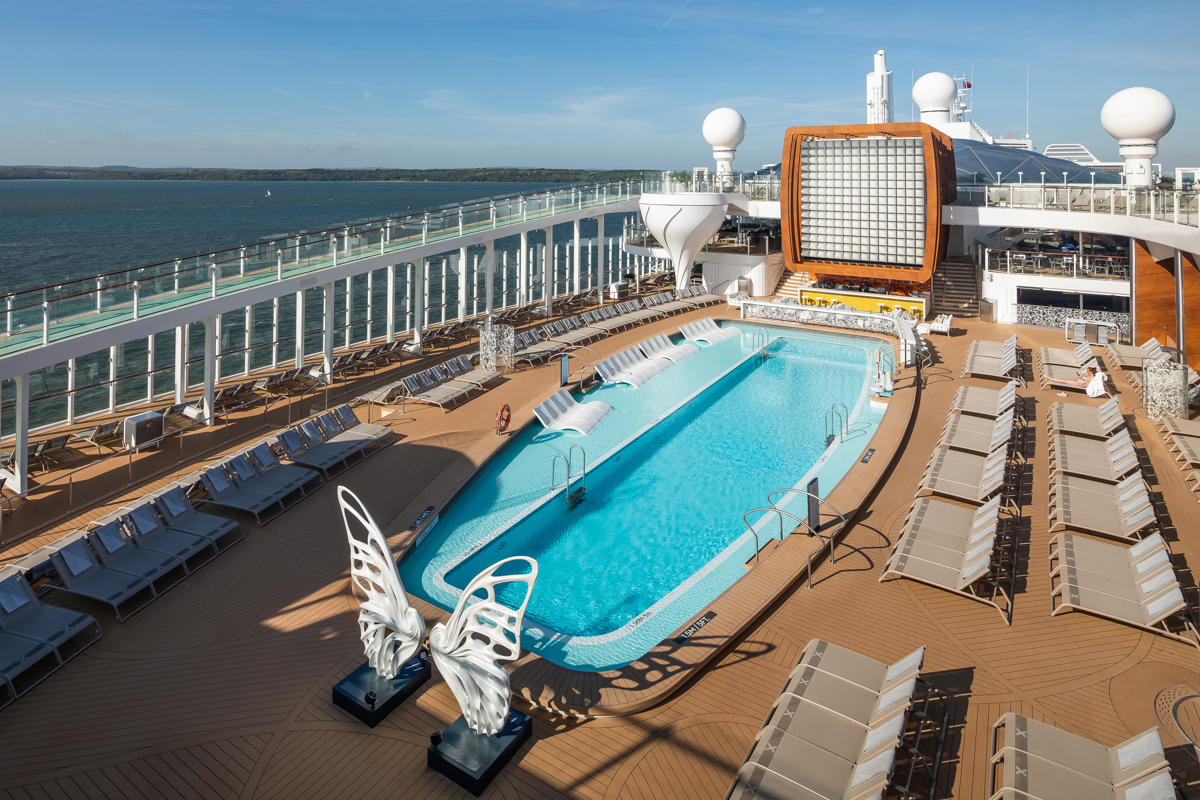 CEL Edge Resort Deck 15
