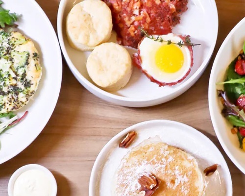 Carnival Cruise Lines Dining Room Breakfast 1.jpg