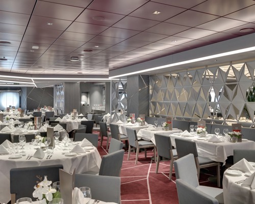 MSC Cruises MSC Seaview Silver Dolphin Restaurant 2.jpg