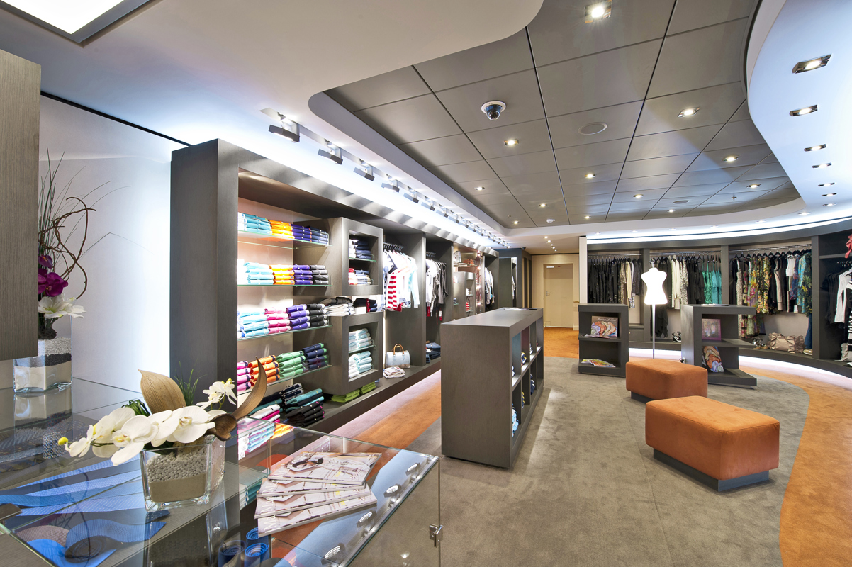 MSC Fantasia Class shop 1.jpg