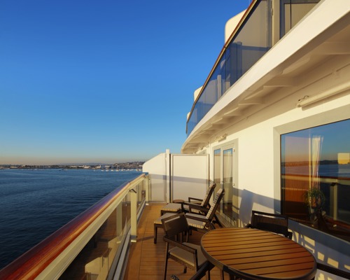 HAL Noordam Neptune Suite 4.jpg