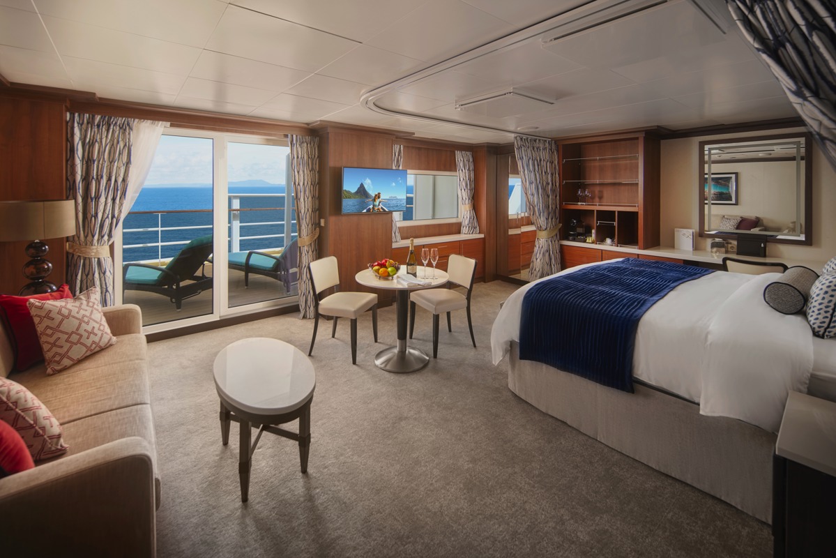 NCL Pride of America Penthouse with Large Balcony 2.jpeg