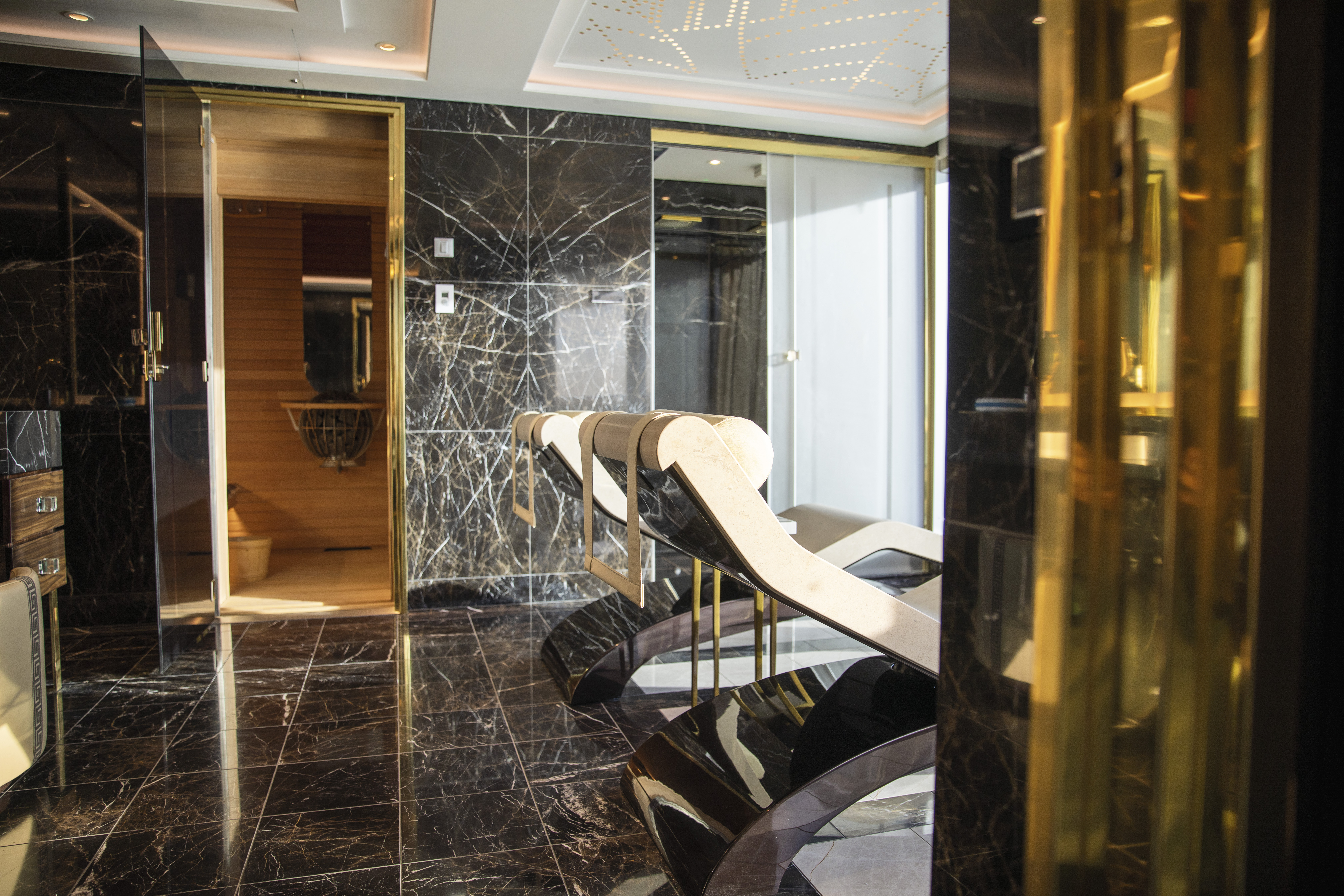 Regent Suite