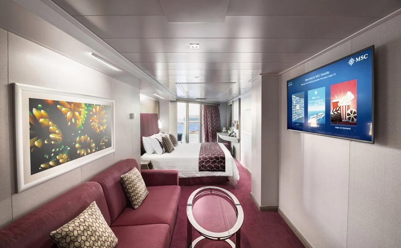 MSC Cruises MSC Seaside Premium Suite Aurea with Whirlpool.jpg