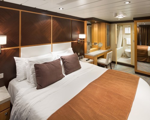 RCI Allure of the Seas - Grand Suite, 2 Bedroom.jpg