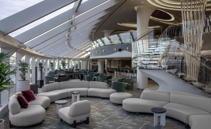 MSC Yacht Club Top Sail Lounge