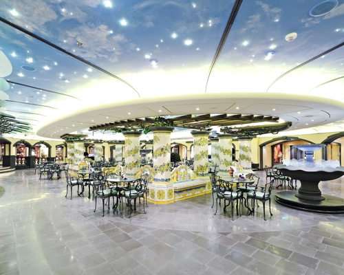 MSC Cruises MSC Splendida La Piazzetta Bar 1.jpg